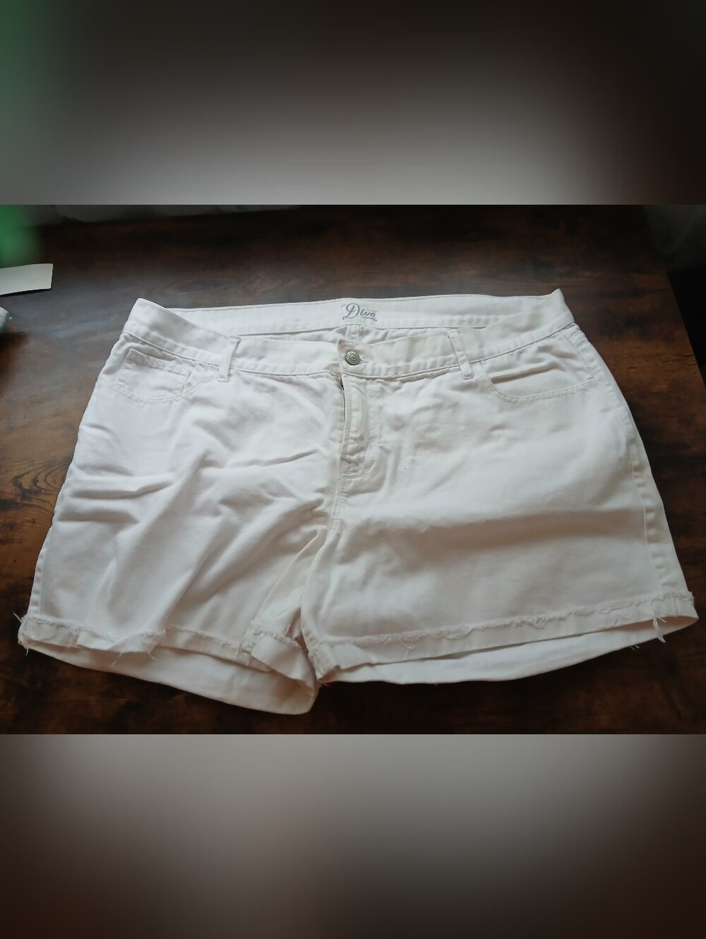 Old Navy Diva White Casual Denim Jean Shorts